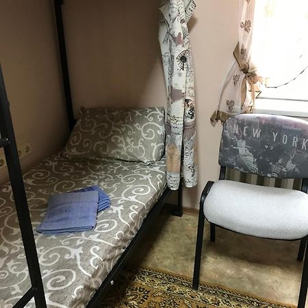 Хостел Тихий Дворик Харков Екстериор снимка