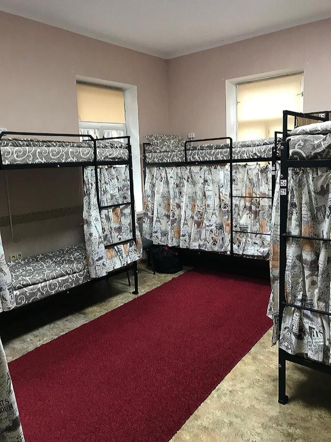 Хостел Тихий Дворик Харков Екстериор снимка